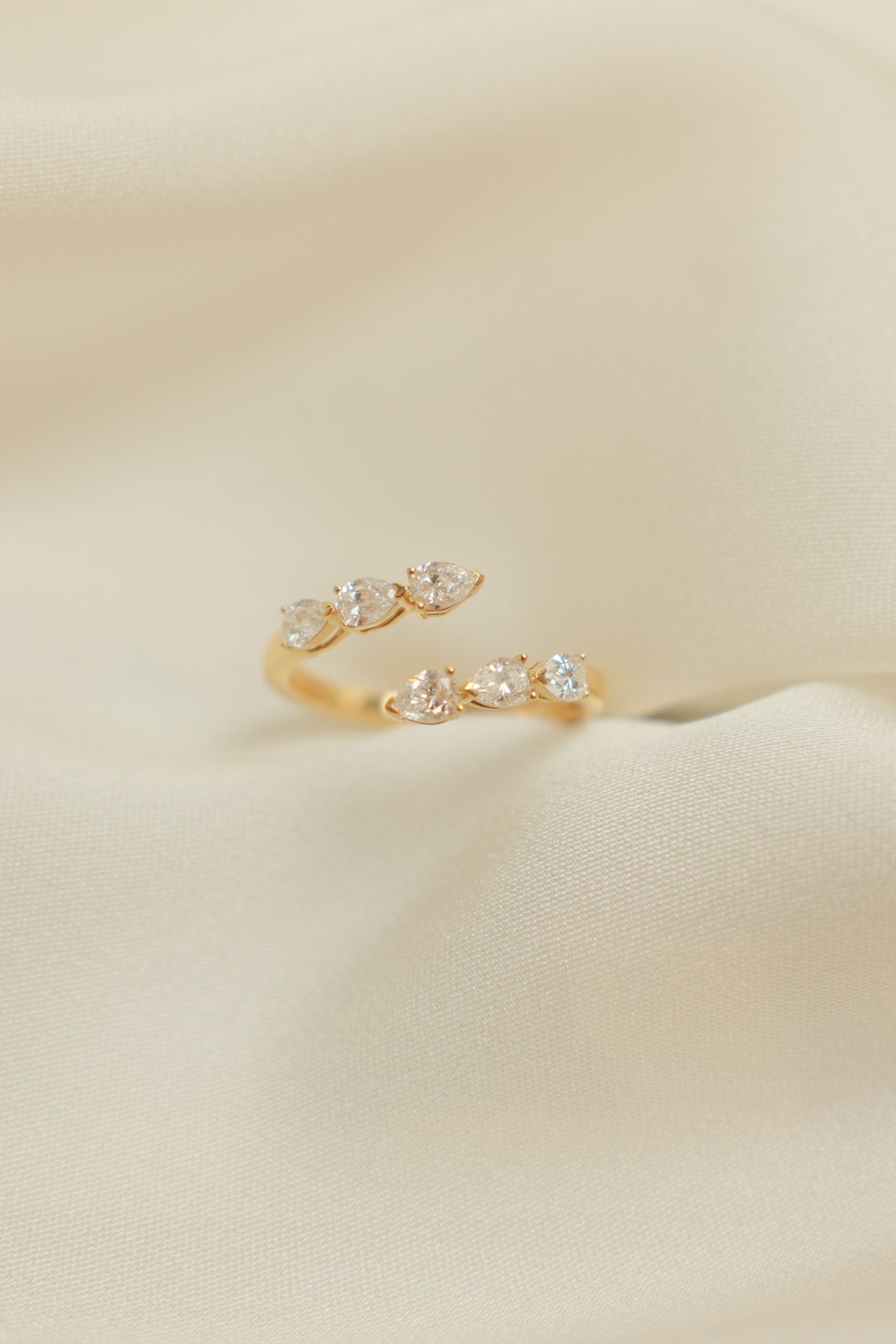 Naya Ring