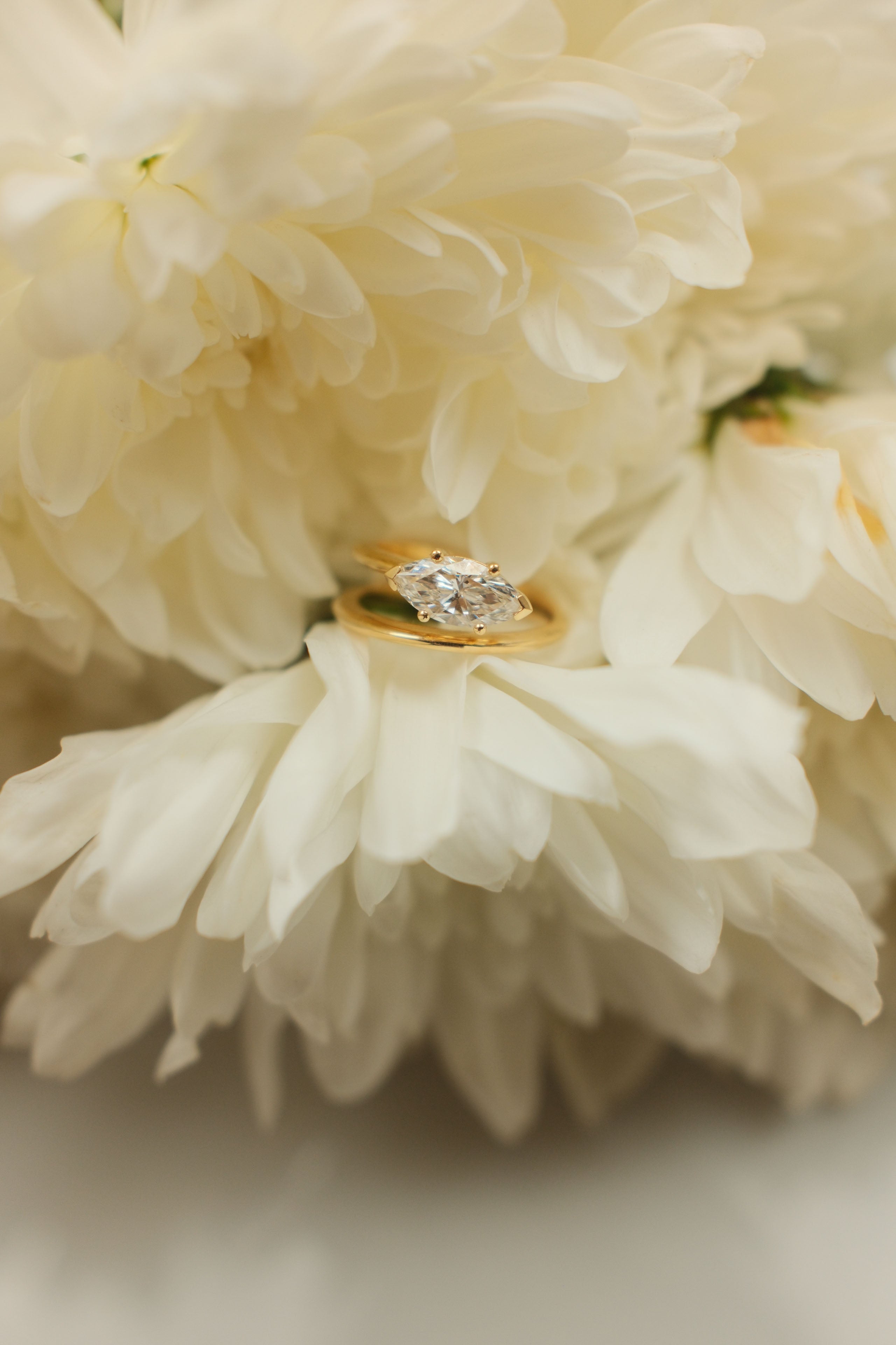 Solis Ring