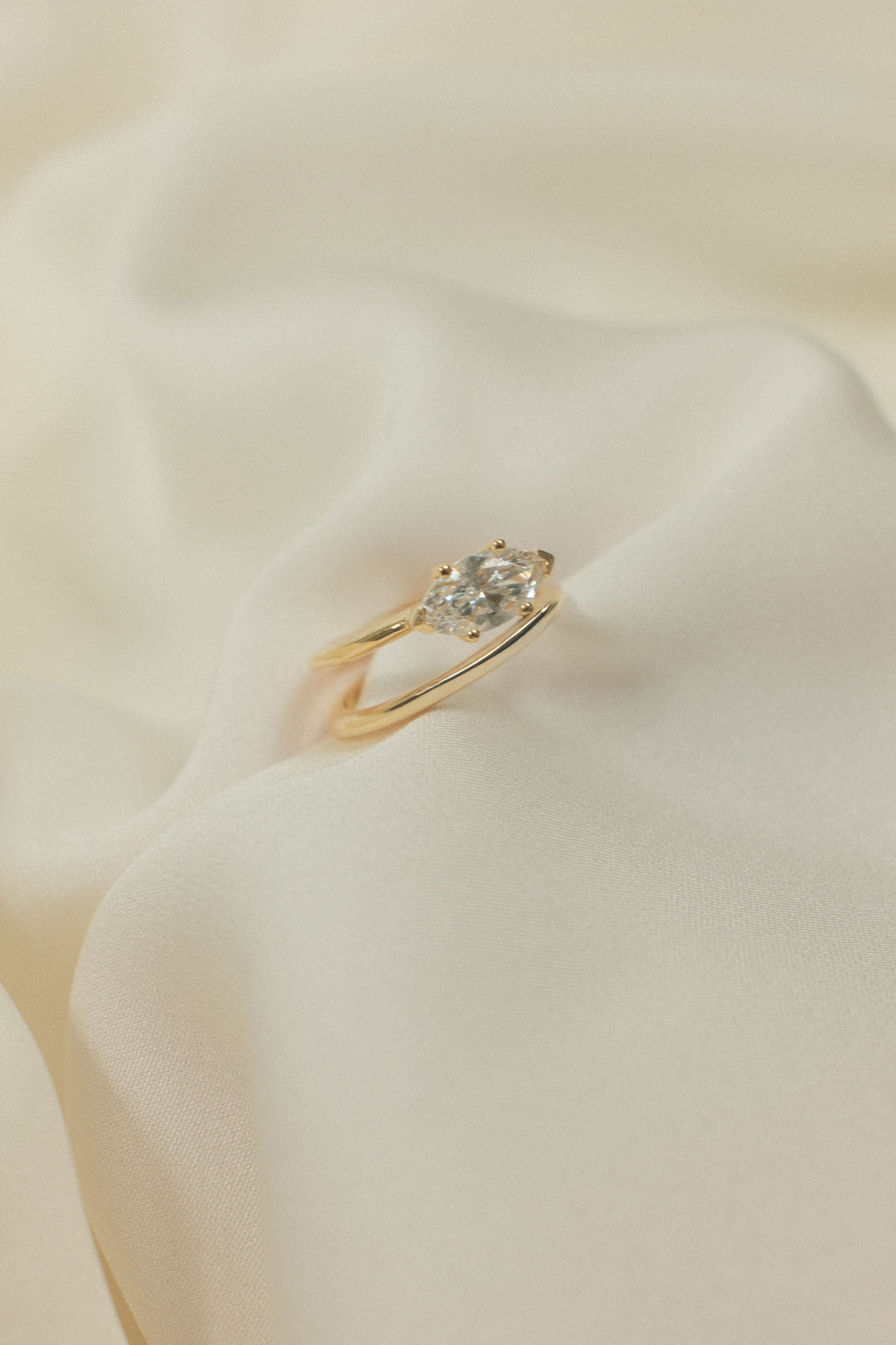 Solis Ring
